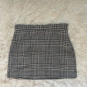 Forever 21 mini skirt